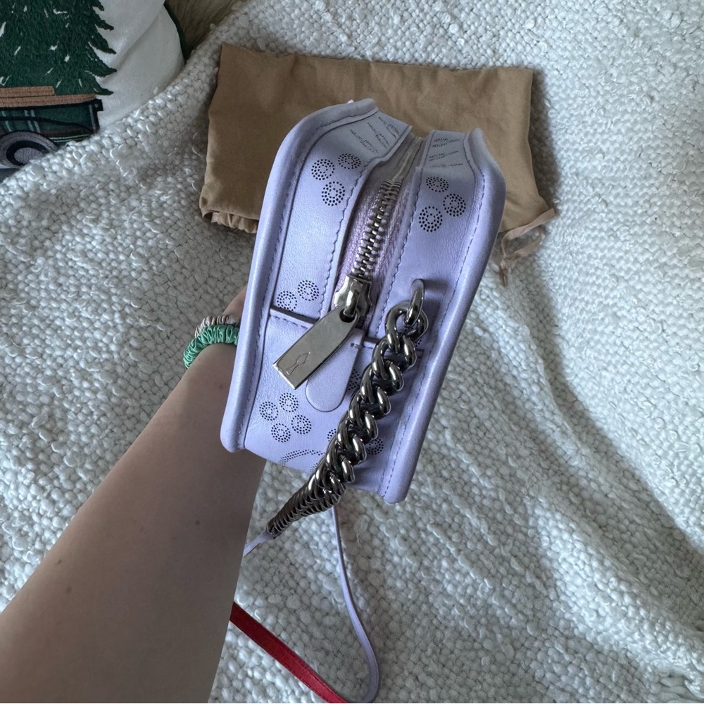 Christian Louboutin Radiolubi Small Loubinthesky Camera
Shoulder Bag - Picture 14 of 17